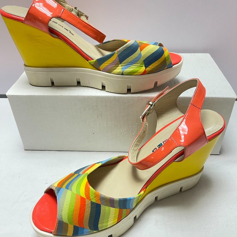 907-Guero Rainbow Wedge Sandals